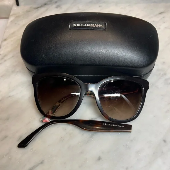 Dolce & Gabbana Sunglasses - Picture 2 of 4